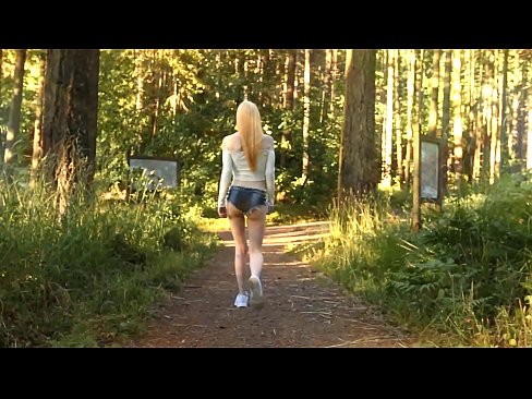 ❤️ Лепа жена се креће полако, а не голи видео ❌ Супер секс на sr.xxxifuck.ru ☑